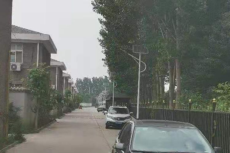 廊坊南尖塔鎮(zhèn)前王各莊太陽(yáng)能路燈