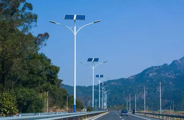為什么太陽能路燈這么受歡迎？太陽能路燈有哪些優(yōu)勢？